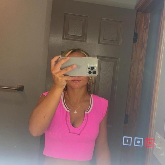 Urban outfitters out from under top - Picture 1 of 1